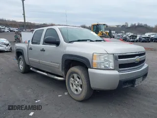 2008 Chevrolet Silverado 1500 LTZ with VIN 2GCEK133281102041, listed as a IAAI auction lot 41910348 with 193,573 mi miles. Bid and sale history available at carsss.com. Image 1.