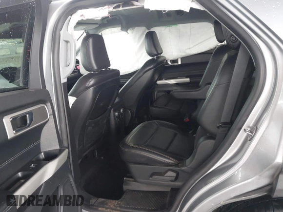 2020 Ford Explorer XLT z VIN 1FMSK8DH0LGD06897, wystawiony jako IAAI lot #41760575 z przebiegiem 71 007 mil mil oraz . Historia ofert i sprzedaży dostępna na DreamBid. Obrazek 8.