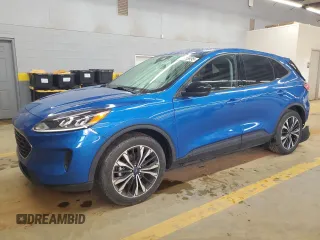 2021 Ford Escape SE с VIN 1FMCU0G61MUB00873, выставлен на аукционе Copart как лот 60718995 с пробегом 96 502 миль миль и Списание • Salvage title. История ставок и продаж доступна на DreamBid. Изображение 1.