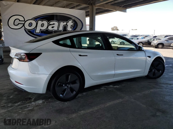 2023 Tesla Model 3 z VIN 5YJ3E1EA5PF395116, wystawiony jako Copart lot #62768205 z przebiegiem 25 285 mil mil oraz Szkoda całkowita • Salvage title. Historia ofert i sprzedaży dostępna na DreamBid. Obrazek 3.