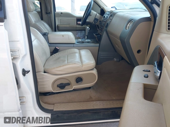 2004 Ford F-150 XLT with VIN 1FTPW12544KC72508, listed as a IAAI auction lot 42682107 with Not provided miles and . Bid and sale history available at DreamBid. Image 5.