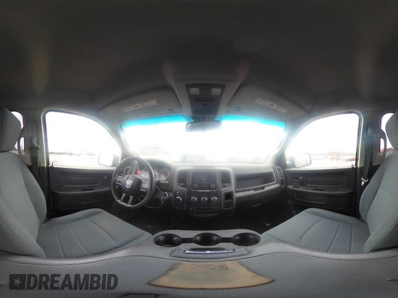 2016 Ram 1500 Tradesman z VIN 1C6RR7ST3GS225175, wystawiony jako IAAI lot #41961672 z przebiegiem 198 673 mil mil oraz . Historia ofert i sprzedaży dostępna na DreamBid. Obrazek 19.