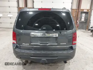 2012 Honda Pilot Touring with VIN 5FNYF4H99CB052034, listed as a IAAI auction lot 42023430 with 137,428 mi miles. Bid and sale history available at carsss.com. Image 16.