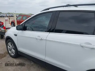 2017 Ford Escape SE with VIN 1FMCU0GD0HUD19621, listed as a IAAI auction lot 42123026 with 105,664 mi miles and . Bid and sale history available at carsss.com. Image 14.