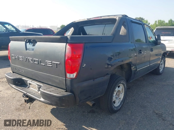 2004 Chevrolet Avalanche Z66 with VIN 3GNEC12T44G143228, listed as a IAAI auction lot 42773621 with 235,336 mi miles and . Bid and sale history available at DreamBid. Image 4.