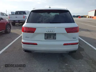 2017 Audi Q7 Premium Plus with VIN WA1LAAF78HD041060, listed as a IAAI auction lot 40892654 with 172,005 mi miles and . Bid and sale history available at DreamBid. Image 16.