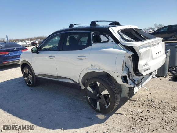 2025 Nissan Kicks SR with VIN 3N8AP6DA0SL320600, listed as a Copart auction lot 47552345 with 3,836 mi miles and Salvage Title. Bid and sale history available at carsss.com. Image 2.