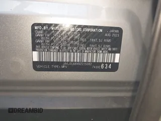 2024 Mitsubishi Outlander ES z VIN JA4J3UA8XRZ015082, wystawiony jako IAAI lot #42244407 z przebiegiem 18 885 mil mil oraz . Historia ofert i sprzedaży dostępna na DreamBid. Obrazek 9.