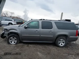2007 GMC Yukon XL SLT with VIN 1GKFK16367J222143, listed as a IAAI auction lot 41676370 with 211,565 mi miles. Bid and sale history available at carsss.com. Image 15.