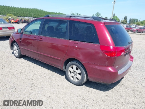 2004 Toyota Sienna XLE with VIN 5TDZA22C04S002891, listed as a IAAI auction lot 42169728 with 245,976 mi miles. Bid and sale history available at carsss.com. Image 3.