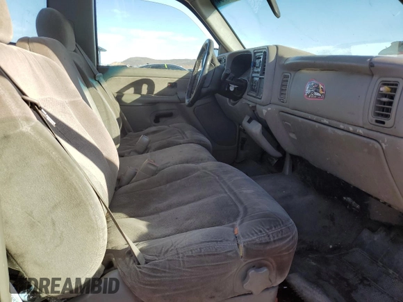 2000 Chevrolet Silverado 1500 with VIN 1GCEK14T7YE242051, listed as a Copart auction lot 82029754 with 182,075 mi miles and Salvage Title. Bid and sale history available at carsss.com. Image 10.