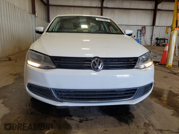 2013 Volkswagen Jetta SE with VIN 3VWDP7AJ5DM443564, listed as a Copart auction lot 64378065 with 162,751 mi miles and Salvage title. Bid and sale history available at DreamBid. Image 5.