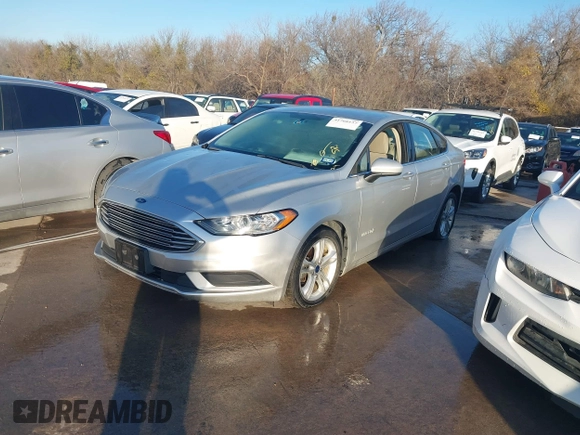2018 Ford Fusion Hybrid SE with VIN 3FA6P0LU9JR162611, listed as a IAAI auction lot 41760137 with 62,658 mi miles. Bid and sale history available at carsss.com. Image 17.