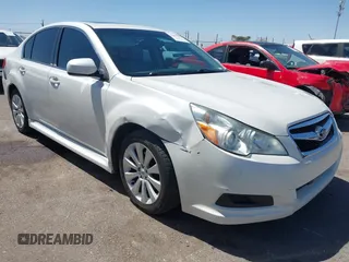 2011 Subaru Legacy Limited Power Moon с VIN 4S3BMBK62B3252666, выставлен на аукционе IAAI как лот 42287452 с пробегом 180 770 миль миль и . История ставок и продаж доступна на DreamBid. Изображение 1.
