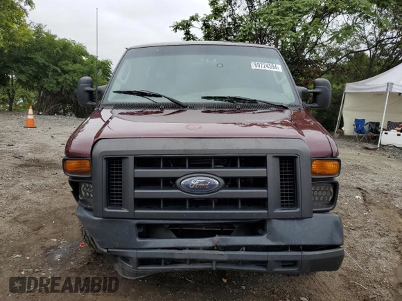 2008 Ford Econoline Passenger XL with VIN 1FMNE11W28DB28420, listed as a Copart auction lot 69724594 with 481,294 mi miles and Salvage Title. Bid and sale history available at DreamBid. Image 5.