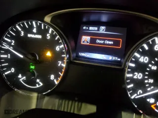 2018 Nissan Pathfinder SL with VIN 5N1DR2MMXJC670294, listed as a Copart auction lot 44928045 with 123,842 mi miles and Salvage Title. Bid and sale history available at carsss.com. Image 9.