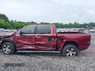 2022 Ram 1500 Laramie z VIN 1C6RREJM5NN165734, wystawiony jako IAAI lot #42307922 z przebiegiem 34 691 mil mil oraz . Historia ofert i sprzedaży dostępna na DreamBid. Obrazek 14.