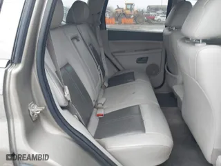 2005 Jeep Grand Cherokee Limited with VIN 1J4HR58215C594853, listed as a IAAI auction lot 41738549 with NaN miles. Bid and sale history available at carsss.com. Image 8.