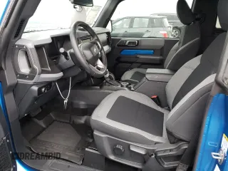 2023 Ford Bronco with VIN 1FMDE5AP0PLB19702, listed as a Copart auction lot 76926093 with 6,561 mi miles. Bid and sale history available at carsss.com. Image 7.
