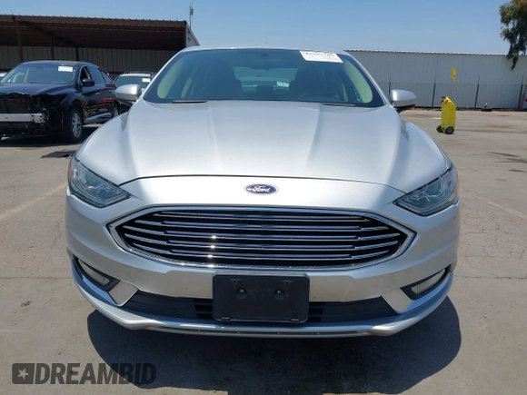 2017 Ford Fusion Hybrid SE с VIN 3FA6P0LU5HR285381, выставлен на аукционе IAAI как лот 42597789 с пробегом 129 662 миль миль и . История ставок и продаж доступна на DreamBid. Изображение 13.