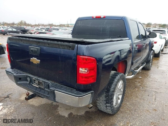 2011 Chevrolet Silverado 1500 LS with VIN 3GCPCREA0BG155187, listed as a IAAI auction lot 41343114 with 96,458 mi miles. Bid and sale history available at carsss.com. Image 4.