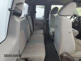 2011 Ford F-250 XL с VIN 1FT7X2B66BED04561, выставлен на аукционе Copart как лот 55486585 с пробегом Не указан миль и На запчасти • Non repairable. История ставок и продаж доступна на DreamBid. Изображение 10.