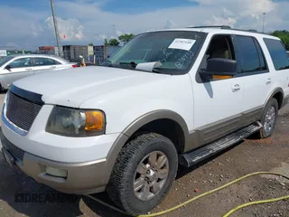 2004 Ford Expedition Eddie Bauer z VIN 1FMFU18L04LB38933, wystawiony jako IAAI lot #42707140 z przebiegiem 270 503 mil mil oraz . Historia ofert i sprzedaży dostępna na DreamBid. Obrazek 6.