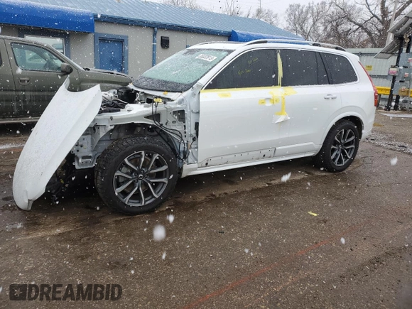 2019 Volvo XC90 Momentum with VIN YV4A22PK7K1435545, listed as a Copart auction lot 38032813 with 49,431 mi miles. Bid and sale history available at carsss.com. Image 1.