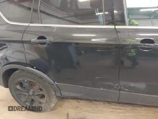 2013 Ford Escape SE с VIN 1FMCU9G90DUC03216, выставлен на аукционе IAAI как лот 42735320 с пробегом 166 121 миль миль и . История ставок и продаж доступна на DreamBid. Изображение 6.