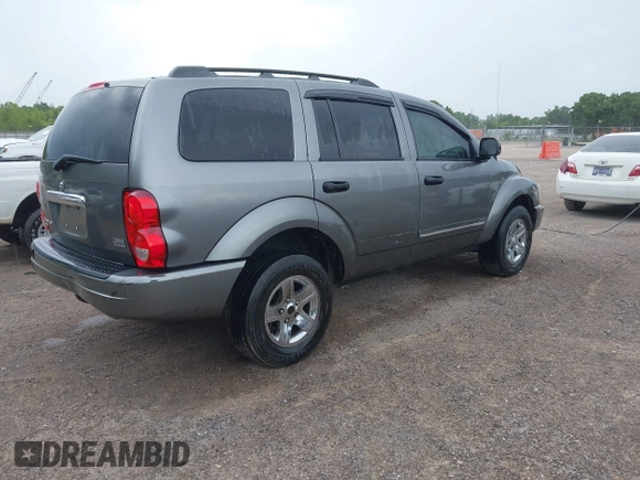2005 Dodge Durango Limited with VIN 1D4HB58D85F582423, listed as a IAAI auction lot 42631605 with 213,601 mi miles and . Bid and sale history available at DreamBid. Image 4.