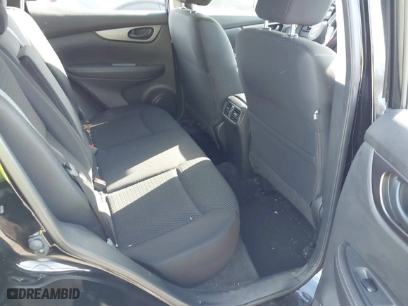 2019 Nissan Rogue Sport S with VIN JN1BJ1CR0KW338006, listed as a IAAI auction lot 41618094 with 62,529 mi miles. Bid and sale history available at carsss.com. Image 8.