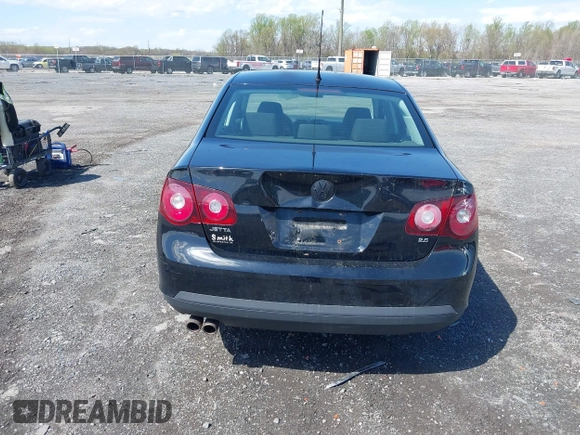 2010 Volkswagen Jetta S with VIN 3VWJZ7AJ5AM002400, listed as a IAAI auction lot 42048462 with 191,851 mi miles and . Bid and sale history available at DreamBid. Image 16.