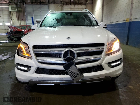 2016 Mercedes-Benz GL with VIN 4JGDF6EE2GA664436, listed as a Copart auction lot 83643594 with 135,316 mi miles and Clean Title. Bid and sale history available at carsss.com. Image 5.