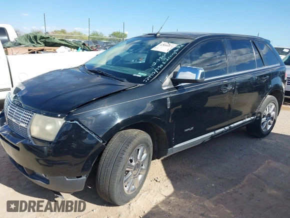 2008 Lincoln MKX with VIN 2LMDU68C38BJ24412, listed as a IAAI auction lot 42050624 with 180,803 mi miles. Bid and sale history available at carsss.com. Image 2.