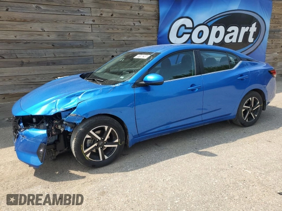 2024 Nissan Sentra SV z VIN 3N1AB8CV3RY208173, wystawiony jako Copart lot #59198295 z przebiegiem 28 268 mil mil oraz Czysty tytuł • Clean title. Historia ofert i sprzedaży dostępna na DreamBid. Obrazek 1.