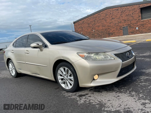 2013 Lexus ES 300h with VIN JTHBW1GGXD2031734, listed as a Copart auction lot 59107325 with 230,929 mi miles and Clean title. Bid and sale history available at DreamBid. Image 1.