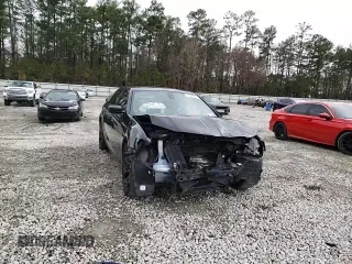 2019 Chrysler 300 S z VIN 2C3CCABG1KH577854, wystawiony jako Copart lot #47321705 z przebiegiem 112 511 mil mil oraz Szkoda całkowita • Salvage title. Historia ofert i sprzedaży dostępna na DreamBid. Obrazek 10.