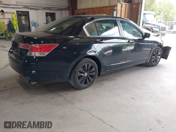 2011 Honda Accord EX with VIN 1HGCP2F70BA095425, listed as a IAAI auction lot 42651083 with 164,180 mi miles and . Bid and sale history available at DreamBid. Image 4.