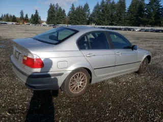 1999 BMW 3 Series 328i with VIN WBAAM5335XKG06520, listed as a Copart auction lot 78828374 with 0 mi miles and Salvage Title. Bid and sale history available at carsss.com. Image 3.