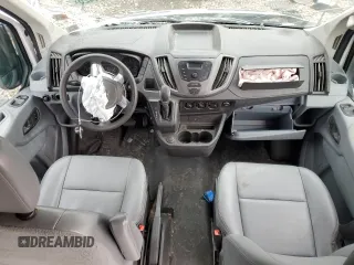 2019 Ford Transit with VIN 1FTYR2CM8KKA00614, listed as a Copart auction lot 45124425 with Not Provided miles and Salvage Title. Bid and sale history available at carsss.com. Image 8.