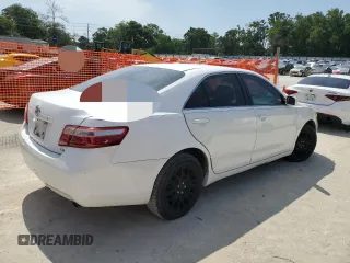 2007 Toyota Camry CE with VIN 4T1BE46K97U679677, listed as a Copart auction lot 55802055 with 305,885 mi miles and Clean Title. Bid and sale history available at DreamBid. Image 3.