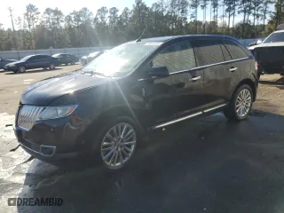 2011 Lincoln MKX with VIN 2LMDJ6JKXBBJ25770, listed as a Copart auction lot 78032624 with 193,511 mi miles and Salvage Title. Bid and sale history available at carsss.com. Image 1.