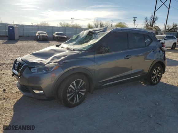 2018 Nissan Kicks SR with VIN 3N1CP5CU6JL509862, listed as a Copart auction lot 50445485 with 109,745 mi miles and Salvage Title. Bid and sale history available at carsss.com. Image 1.