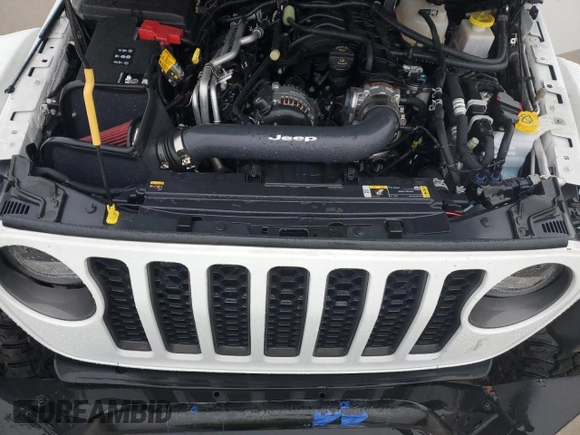 2022 Jeep Gladiator Rubicon with VIN 1C6JJTBG5NL152818, listed as a Copart auction lot 80095554 with 9,579 mi miles and Salvage title. Bid and sale history available at DreamBid. Image 11.