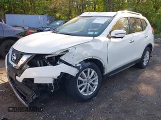 2017 Nissan Rogue SV с VIN KNMAT2MVXHP512848, выставлен на аукционе IAAI как лот 42210898 с пробегом 69 945 миль миль и . История ставок и продаж доступна на DreamBid. Изображение 2.