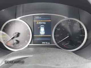 2019 Nissan Sentra S z VIN 3N1AB7AP2KY227513, wystawiony jako IAAI lot #41524539 z przebiegiem 39 616 mil mil oraz . Historia ofert i sprzedaży dostępna na DreamBid. Obrazek 7.