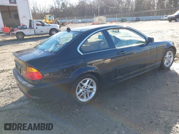 2004 BMW 3 Series 325Ci with VIN WBABD33404PL04369, listed as a IAAI auction lot 41234278 with 166,092 mi miles and . Bid and sale history available at carsss.com. Image 4.