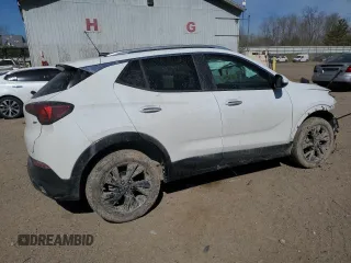 2024 Buick Encore GX Sport Touring z VIN KL4AMESL1RB078327, wystawiony jako Copart lot #54906155 z przebiegiem 48 010 mil mil oraz Nie do naprawy • Non repairable. Historia ofert i sprzedaży dostępna na DreamBid. Obrazek 3.