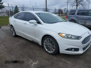2015 Ford Fusion SE с VIN 3FA6P0H9XFR181132, выставлен на аукционе IAAI как лот 41075635 с пробегом 216 089 миль миль и . История ставок и продаж доступна на DreamBid. Изображение 1.