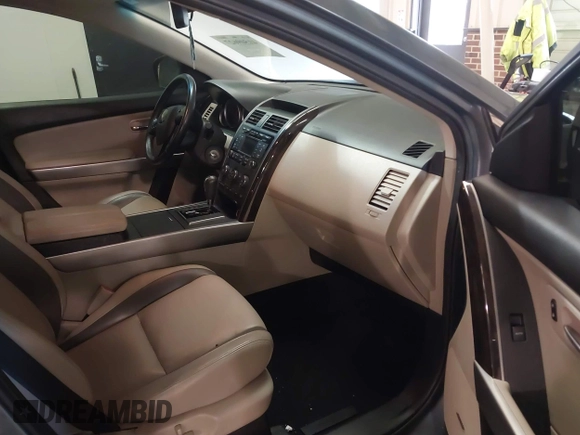 2012 Mazda CX-9 Grand Touring with VIN JM3TB3DV6C0360304, listed as a IAAI auction lot 41509627 with 163,986 mi miles. Bid and sale history available at carsss.com. Image 5.